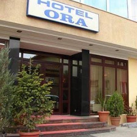 Hotel Ora Приштина Екстер'єр фото