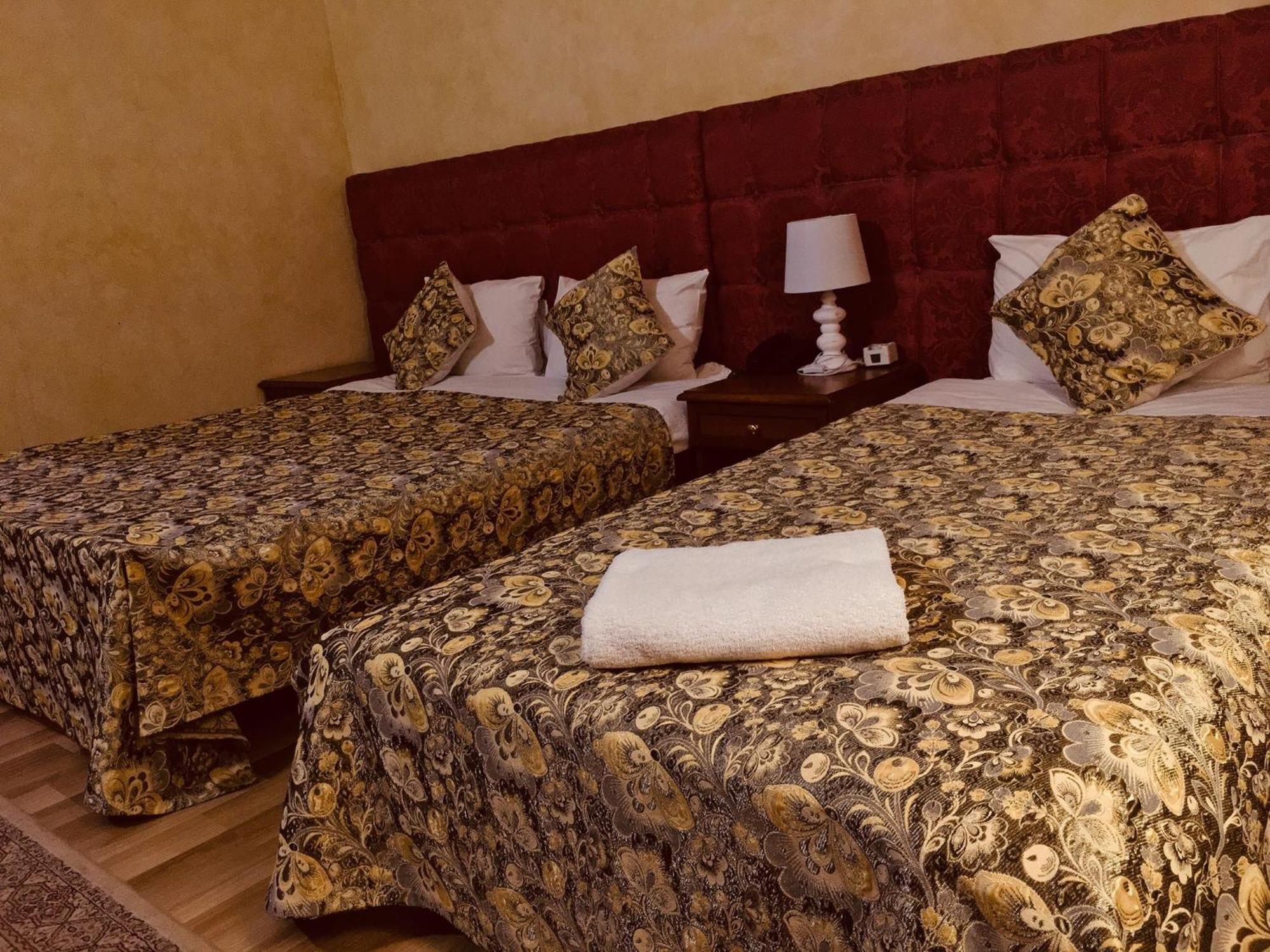 Hotel Ora Приштина Екстер'єр фото