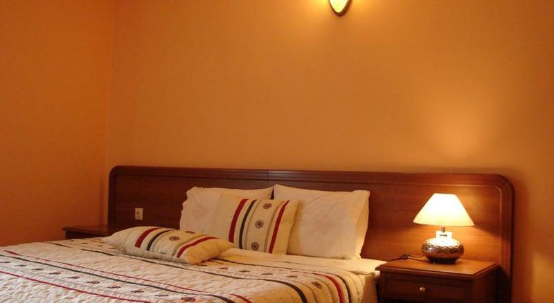 Hotel Ora Приштина Екстер'єр фото